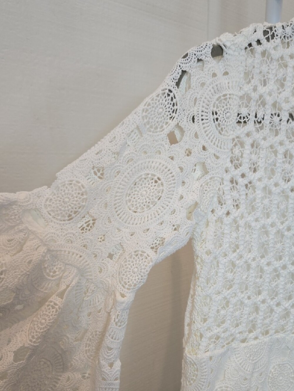 Maje Lace Eyelet Dress Straight guipure dress NWT SZ 36 - Picture 6 of 8